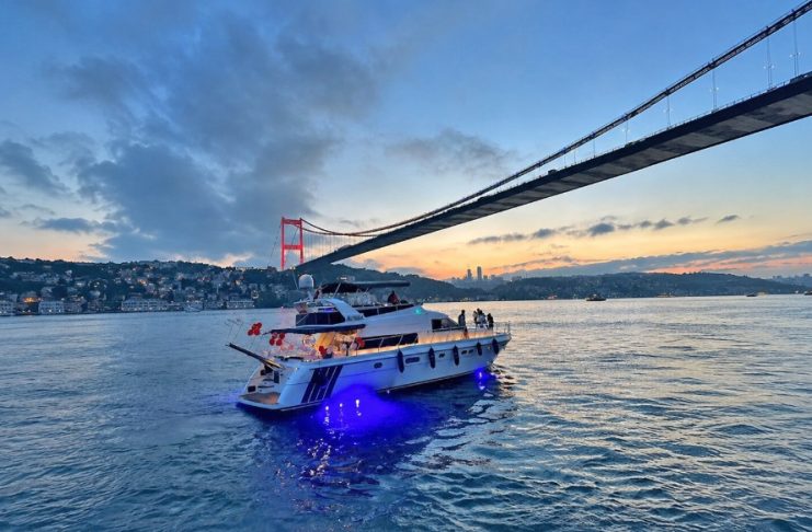 İstanbul ve Ege’de Tekne Kiralamak